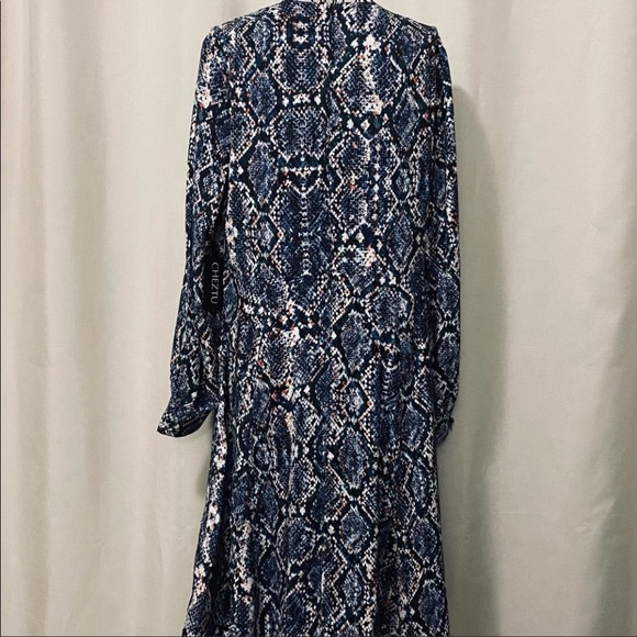 LIKE NEW Cheztu midi dress with a fit and flare feel. - Picture 6 of 9
